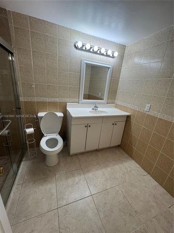 640 N 71st Ter, Hollywood, FL 33024