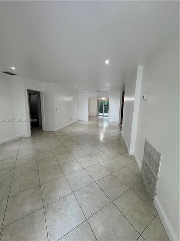 640 N 71st Ter, Hollywood, FL 33024