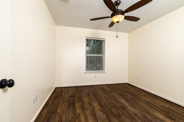 405 Kimbrough Road, Azle, TX 76020