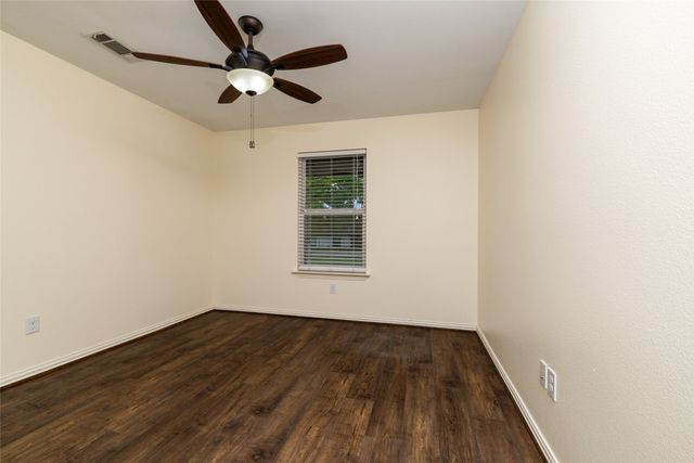 405 Kimbrough Road, Azle, TX 76020