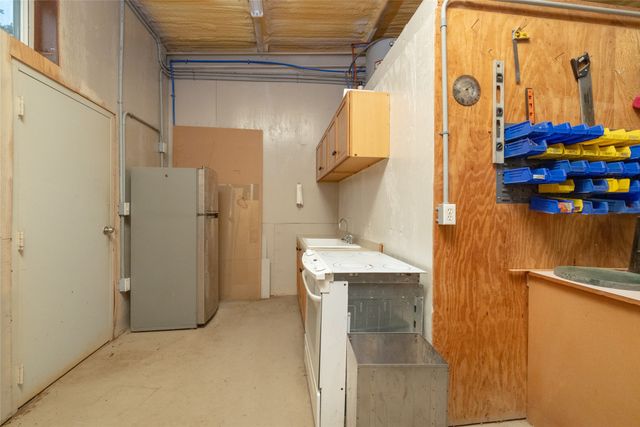 405 Kimbrough Road, Azle, TX 76020