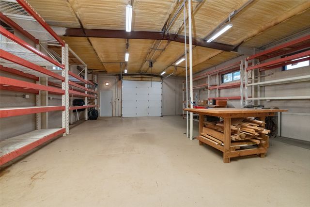 405 Kimbrough Road, Azle, TX 76020