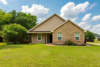 405 Kimbrough Road, Azle, TX 76020