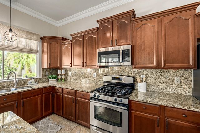 1090 E Elgin Street, Gilbert, AZ 85295