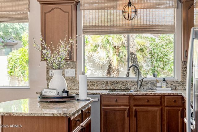 1090 E Elgin Street, Gilbert, AZ 85295