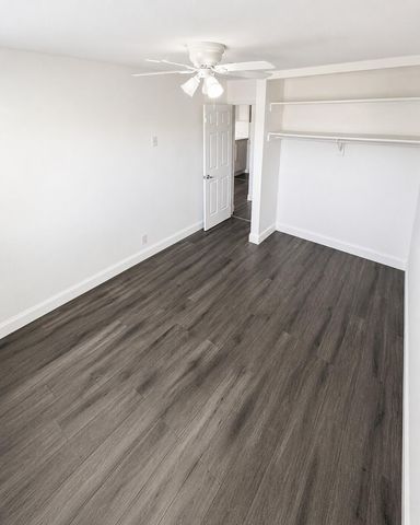 510 Lake Shore Drive 20, Lake Park, FL 33403