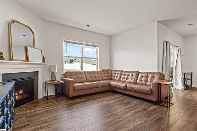 335 Glass Road, Piedmont, SC 29673