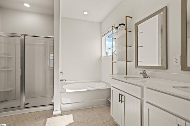 335 Glass Road, Piedmont, SC 29673