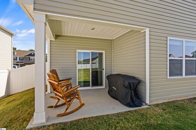 335 Glass Road, Piedmont, SC 29673