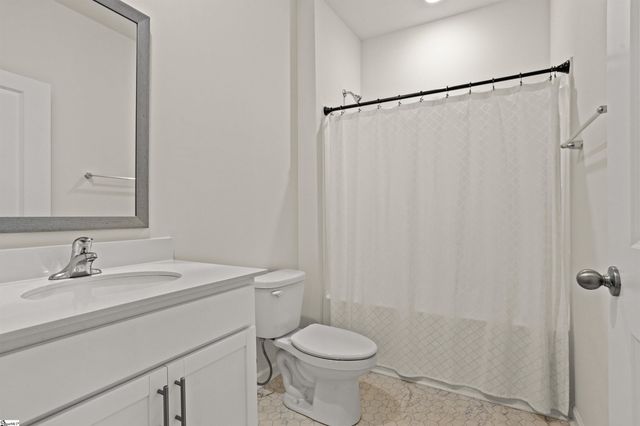 335 Glass Road, Piedmont, SC 29673