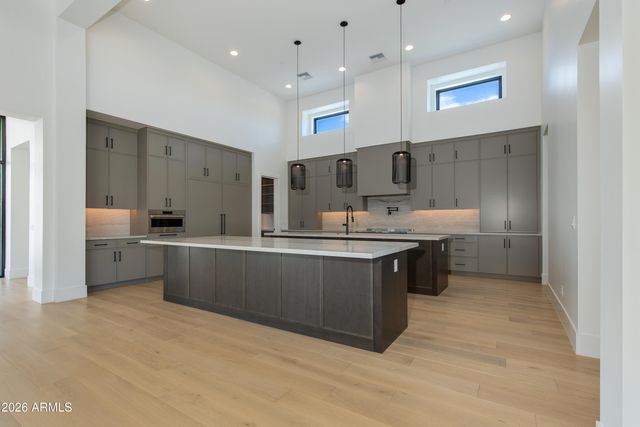 6145 E Gold Dust Avenue, Paradise Valley, AZ 85253