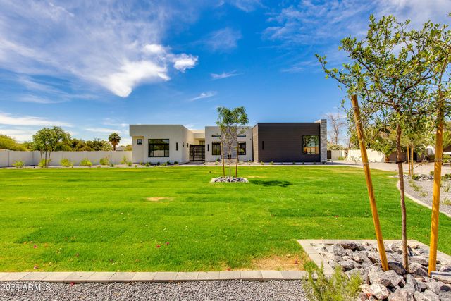 6145 E Gold Dust Avenue, Paradise Valley, AZ 85253
