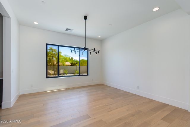 6145 E Gold Dust Avenue, Paradise Valley, AZ 85253