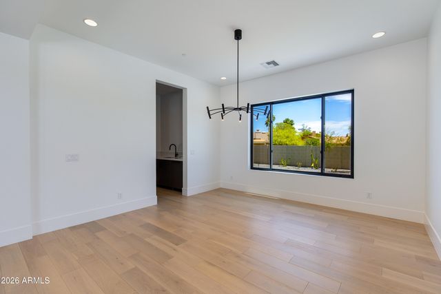 6145 E Gold Dust Avenue, Paradise Valley, AZ 85253