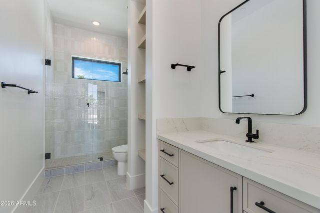 6145 E Gold Dust Avenue, Paradise Valley, AZ 85253