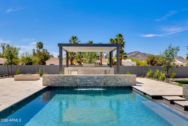 6145 E Gold Dust Avenue, Paradise Valley, AZ 85253