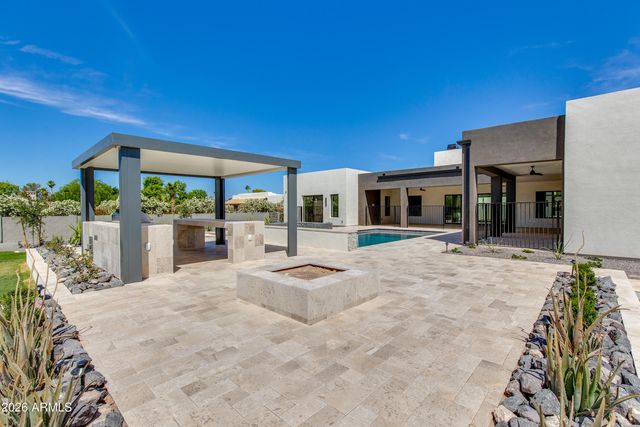 6145 E Gold Dust Avenue, Paradise Valley, AZ 85253