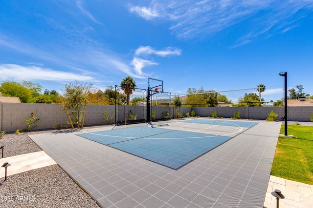 6145 E Gold Dust Avenue, Paradise Valley, AZ 85253