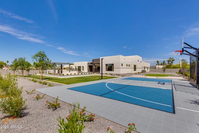 6145 E Gold Dust Avenue, Paradise Valley, AZ 85253
