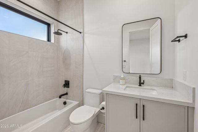 6145 E Gold Dust Avenue, Paradise Valley, AZ 85253