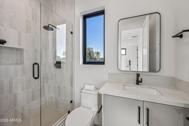 6145 E Gold Dust Avenue, Paradise Valley, AZ 85253
