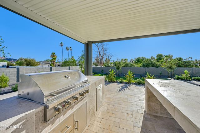 6145 E Gold Dust Avenue, Paradise Valley, AZ 85253