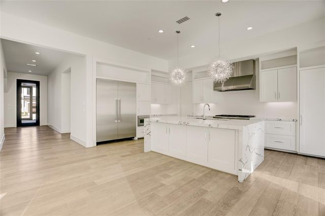 6533 Corbin Street, Houston, TX 77055
