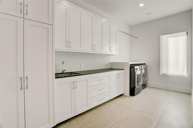 6533 Corbin Street, Houston, TX 77055
