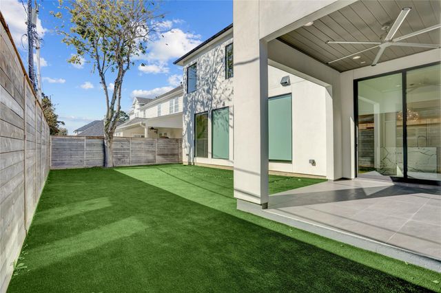 6533 Corbin Street, Houston, TX 77055