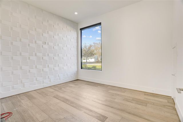 6533 Corbin Street, Houston, TX 77055