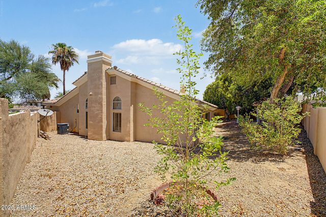 1621 E MONTE CRISTO Avenue, Phoenix, AZ 85022