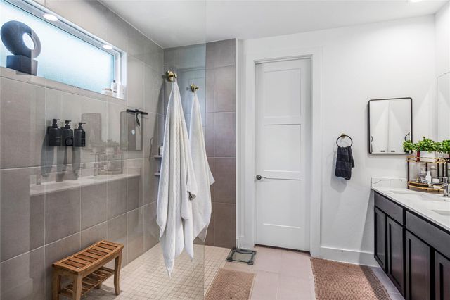 638 Paisley Harbor Court, Conroe, TX 77304