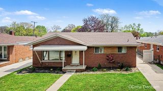 1797 Newman Drive, Trenton, MI 48183