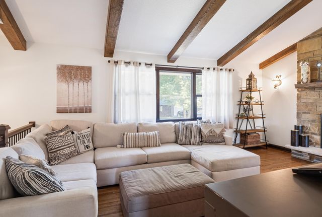 5409 Church Road, Mound, MN 55364