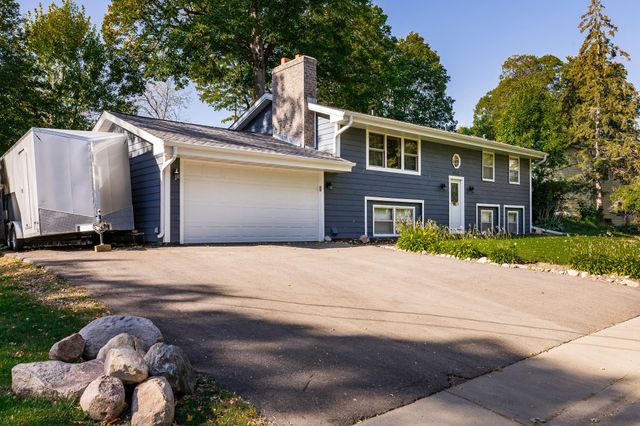 5409 Church Road, Mound, MN 55364