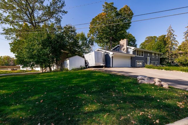 5409 Church Road, Mound, MN 55364