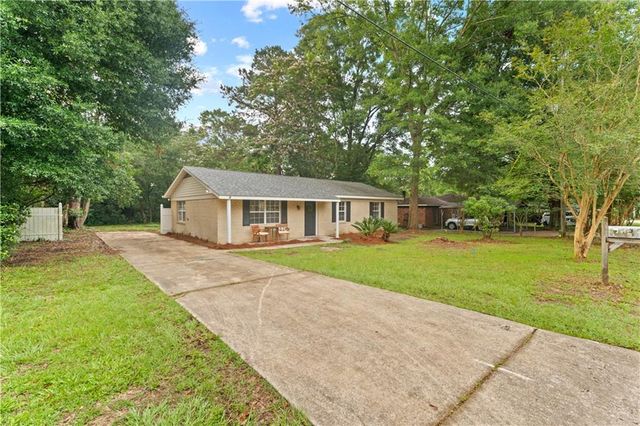 5139 Guinevere Drive, Mobile, AL 36619