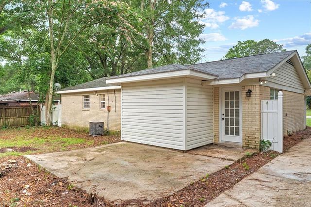 5139 Guinevere Drive, Mobile, AL 36619