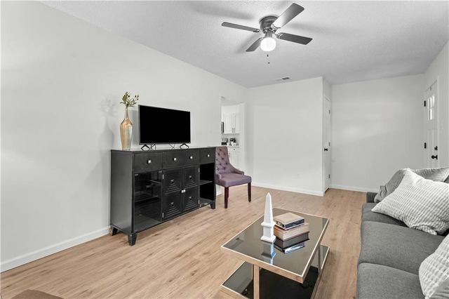 5139 Guinevere Drive, Mobile, AL 36619