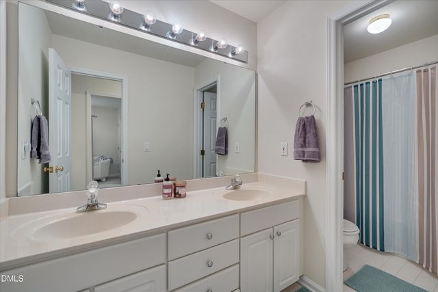 205 Cates Farm Road, Chapel Hill, NC 27516