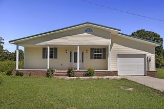 110 Dr Ibrahim Ln, Summertown, TN 38483