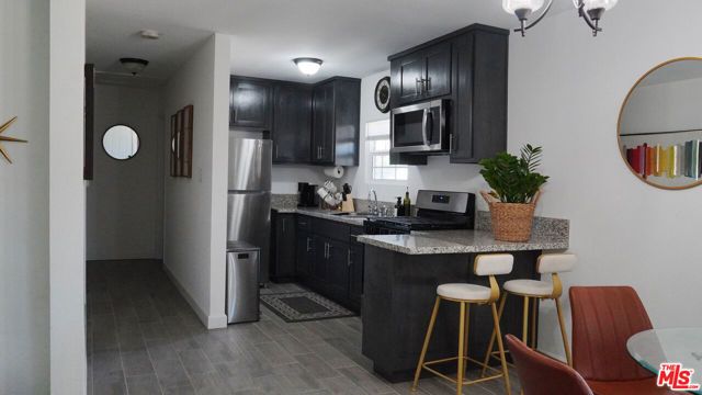 3123 W 67th Street, Los Angeles, CA 90043