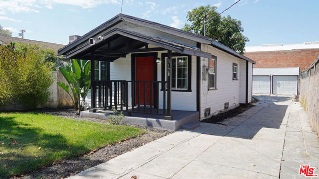 3123 W 67th Street, Los Angeles, CA 90043