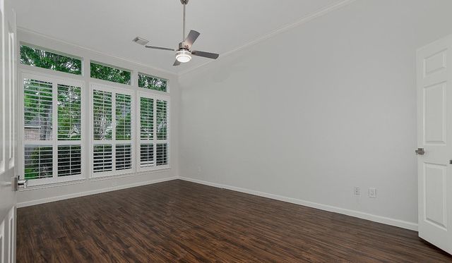 14 Heaven Tree, The Woodlands, TX 77382