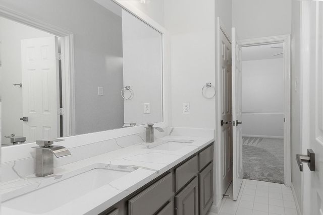14 Heaven Tree, The Woodlands, TX 77382
