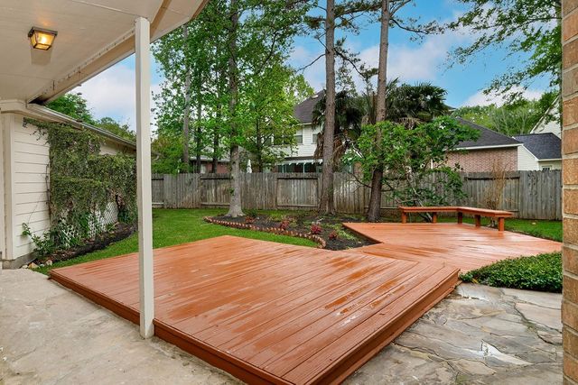 14 Heaven Tree, The Woodlands, TX 77382