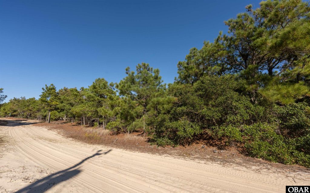 Image 4 of property listing at 2337 Carova Road Lot #19, Corolla, NC 27927