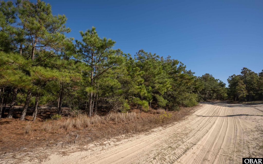 Image 5 of property listing at 2337 Carova Road Lot #19, Corolla, NC 27927