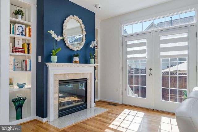 6479 PATUXENT VISTA DR, Alexandria, VA 22312
