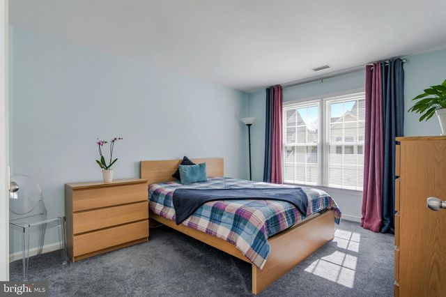 6479 PATUXENT VISTA DR, Alexandria, VA 22312